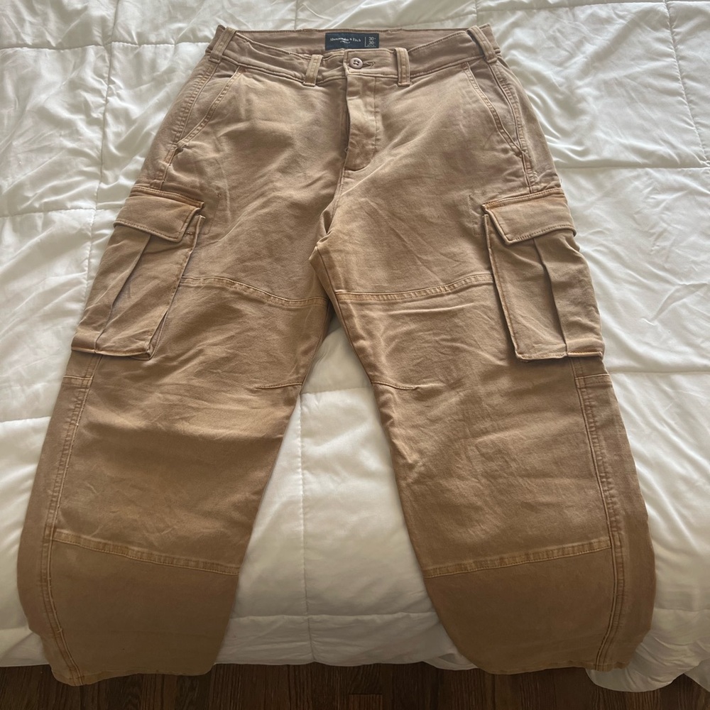 Abercrombie and Fitch Brown Cargo Pants